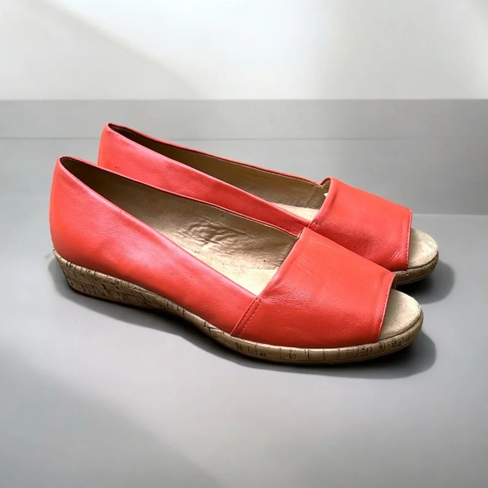 Michelle D Ellena Leather Low Wedge Open Toe Shoe in Coral Size 6 1/2